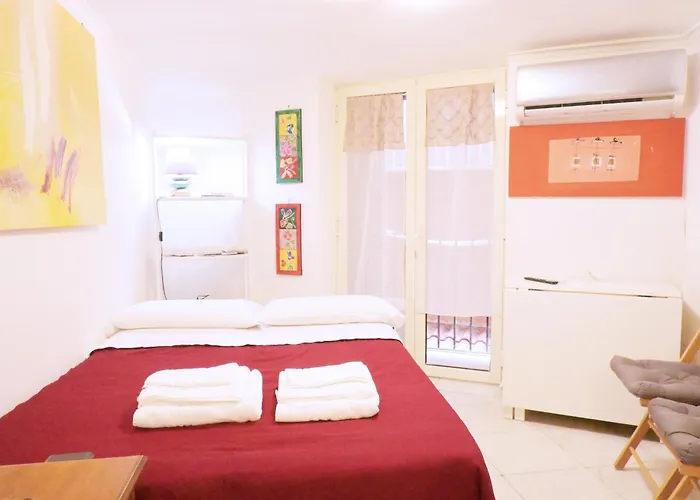 Lilliput Apartment